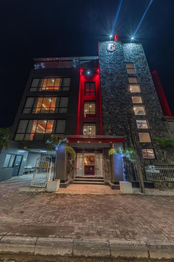 Hotel Earl'S Red Colombo Exterior foto