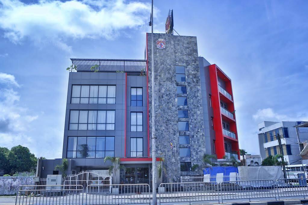 Hotel Earl'S Red Colombo Exterior foto