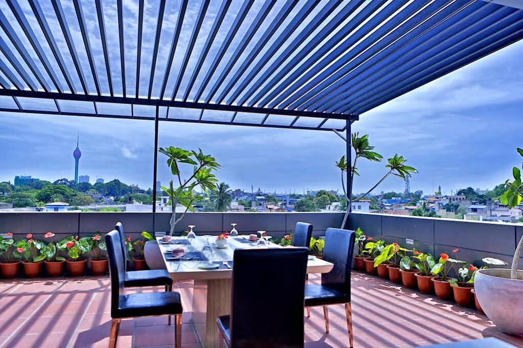 Hotel Earl'S Red Colombo Exterior foto