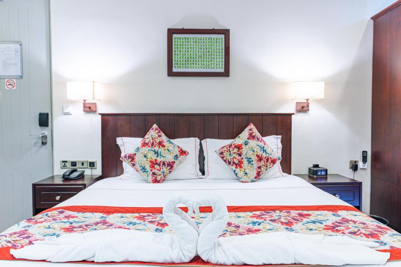 Hotel Earl'S Red Colombo Exterior foto